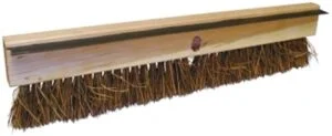 570